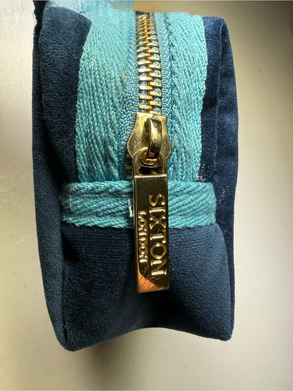 Sixton London Small Velvet Pouch & Queen Bee Pin.